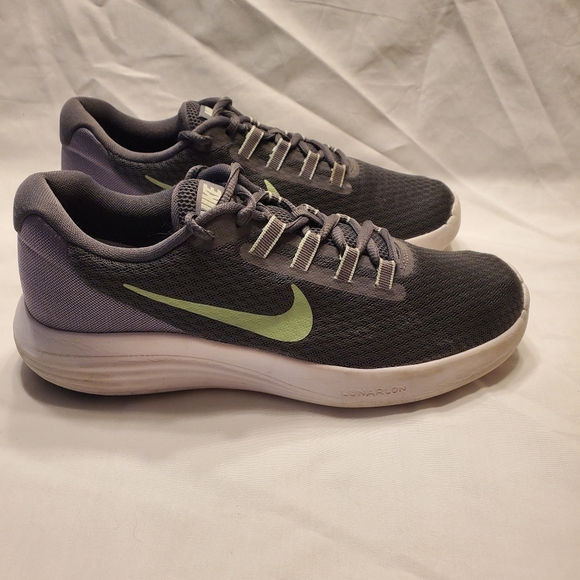 Nike Lunarconverge Fresh Mint Womens Sneaker Size 9 Style Number 852469-004 - Picture 1 of 9